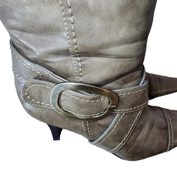 CL by Chinese Laundry Taupe Filene Ankle Boot Size 6M - Picture 7 of 8